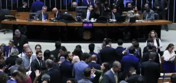 DEPUTADOS DA BAHIA VOTAM CONTRA AUMENTO DO IOF