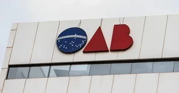OAB INICIA PROCESSO QUE PODE IMPEDIR EX-JUIZ DA LAVA JATO DE ATUAR COMO ADVOGADO