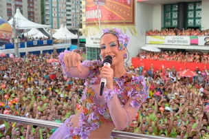 CANTORA CLAUDIA LEITTE ABRE VENDAS DO BLOCO LARGADINHO PARA O CARNAVAL DE SALVADOR 2026
