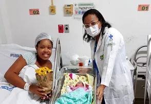 MULHER DÁ À LUZ SEM SABER QUE ESTAVA GRÁVIDA NA UPA DE BROTAS