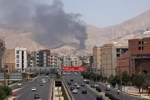 ISRAEL BOMBARDEIA TEERÃ EM 4º DIA DE GUERRA CONTRA IRÃ