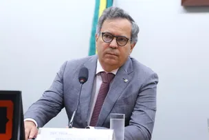 FÉLIX MENDONÇA JR É INVESTIGADO NA OVERCLEAN; TRÊS PREFEITOS LIGADOS AO DEPUTADO SÃO AFASTADOS