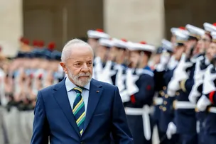 LULA DESISTE DE JANTAR OFICIAL MARCADO EM NICE