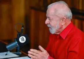 LULA MINIMIZA QUEDA NA APROVAÇÃO E AFIRMA QUE SERÁ CANDIDATO 'PARA GANHAR' EM 2026