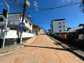 VIA DA CAPITAL BAIANA É LIBERADA UMA SEMANA APÓS DESABAMENTO DE CASARÃO