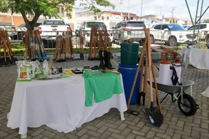 KITS PARA HORTAS COMUNITÁRIAS AMPLIA PRODUÇÃO DE  ALIMENTOS EM 100 MUNICÍPIOS BAIANOS