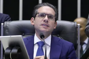 MOTTA PROÍBE REUNIÕES PRÓ-BOLSONARO; SUPREMO JÁ PREVÊ RETALIAÇÃO DO CONGRESSO