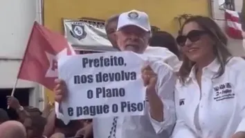 LULA CRITICA BRUNO REIS E COBRA PAGAMENTO DO PISO AOS PROFESSORES: 'PAGUE O PISO'