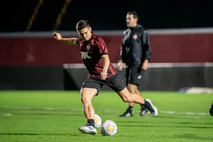 COM APOIO DA TORCIDA, VITÓRIA DISPUTA VAGA PARA AS SEMIFINAIS DA COPA DO NORDESTE