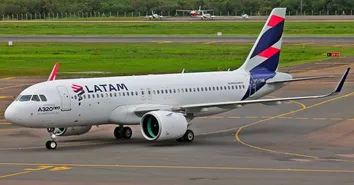 GREVE DE PILOTOS DA LATAM CANCELA  170 VOOS NO CHILE