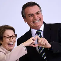 TEREZA CRISTINA LAMENTA ESCALADA DOS FATOS E EXPRESSA SOLIDARIEDADE A BOLSONARO