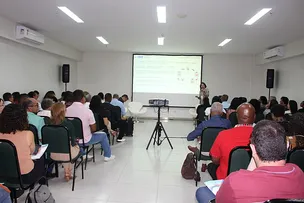 SMS REALIZA REUNIÃO PARA AVALIAÇÃO DE AÇÕES CONTRA A DENGUE EM 2023 E 2024