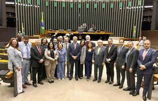 EM BRASÍLIA, JERÔNIMO RODRIGUES PARTICIPA DE SESSÃO SOLENE EM HOMENAGEM AO 2 DE JULHO