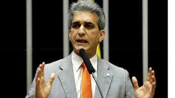 ROBINSON ALMEIDA REBATE BRUNO REIS: ‘PREFEITO DEVERIA RESOLVER PROBLEMAS DE SALVADOR, NÃO CULPAR LULA’
