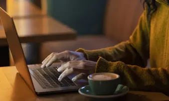 SERVIÇOS JÁ RESPONDEM POR 57% DOS EMPREGOS FORMAIS NO PAÍS, DIZ CNS