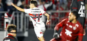 VITÓRIA PERDE PARA O SÃO PAULO E CORRE RISCO DE VOLTAR AO Z4