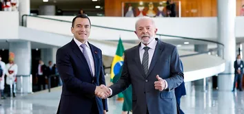 LULA RECEBE PRESIDENTE DO EQUADOR EM BRASÍLIA EM MEIO A OFENSIVA COMERCIAL CONTRA TARIFA DOS EUA