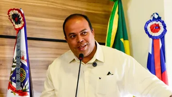 TCM CONDENA PREFEITO DE SANTO AMARO E ASSOCIAÇÃO A DEVOLVER R$ 4,9 MILHÕES; ENTENDA