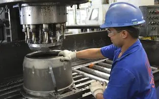 MAIS DE 75% DAS EXPORTAÇÕES BRASILEIRAS AOS EUA SOFREM TARIFAS ADICIONAIS, DIZ CNI