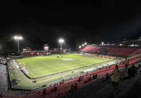VITÓRIA X ATLÉTICO-MG: ONDE ASSISTIR, PROVÁVEIS ESCALAÇÕES E ARBITRAGEM