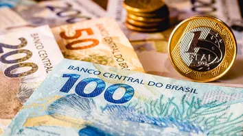 APÓS SÉRIE NEGATIVA, IBOVESPA RETOMA OS 137 MIL PONTOS, EM ALTA DE 0,72%