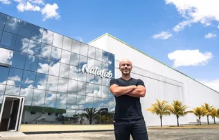 “VOCÊ NO EIXO E SUA VIDA EM MOVIMENTO”, NATULAB REPOSICIONA A MARCA SEAKALM