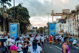 CORRIDA NOTURNA DO BONFIM REÚNE ESPORTE, FÉ E SOLIDARIEDADE EM SALVADOR