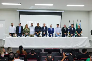 CBPM E BRAZIL IRON APRESENTAM PROJETO FERRO VERDE A PREFEITOS E VEREADORES BAIANOS