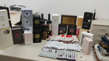 CONTRABANDISTA É PRESO COM 20 CANETAS EMAGRECEDORAS NO AEROPORTO DE SALVADOR