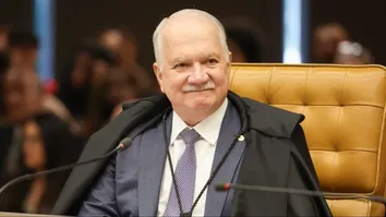 FACHIN AFIRMA QUE CRÍTICAS ÀS DECISÕES DO STF FORTALECEM A DEMOCRACIA