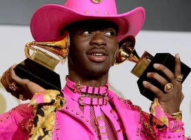 LIL NAS X É DETIDO EM LOS ANGELES E HOSPITALIZADO POR POSSÍVEL OVERDOSE, DIZ SITE