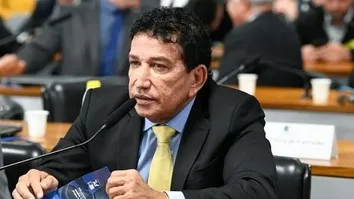 SENADOR BOLSONARISTA VIAJARÁ À ITÁLIA PARA VISITAR ZAMBELLI