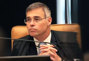 PF TENTOU EVITAR DISTRIBUIÇÃO AUTOMÁTICA DE INVESTIGAÇÃO SOBRE LULINHA PARA MENDONÇA