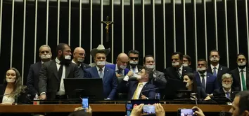 NO MESA DA CÂMARA PEDE SUSPENSÃO DE MANDATO DE TRÊS DOS DEPUTADOS ENVOLVIDOS EM MOTIM