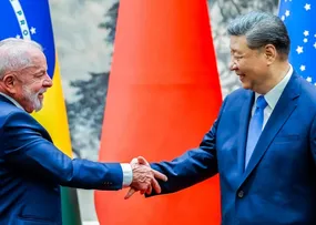BRASIL E CHINA TRABALHAM PARA AMPLIAR USO DE MOEDAS LOCAIS, DIZ SECRETÁRIA DA FAZENDA