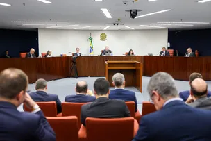 QUANTOS VOTOS SÃO NECESSÁRIOS PARA CONDENAR BOLSONARO? ENTENDA