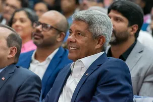 JERÔNIMO CRITICA DEPUTADOS DO PT QUE VOTARAM A FAVOR DA PEC DA BLINDAGEM: 'EQUIVOCADO'