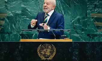 LULA DIZ QUE REGULAÇÃO DE BIG TECHS EVITA 'TERRA SEM LEI' NA INTERNET
