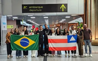 EDUCAÇÃO QUE CONSTRÓI PONTES: JOVENS DE PONTO NOVO BRILHAM EM EVENTO INTERNACIONAL