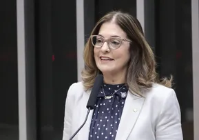 DEPUTADA BAIANA VAI LIDERAR GRUPO DE TRABALHO DA CÂMARA SOBRE PROTEÇÃO ONLINE DE CRIANÇAS