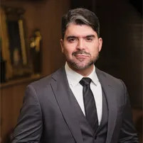 CIRURGIÃO PLÁSTICO BAIANO ABORDA QUESTÕES FUNDAMENTAIS SOBRE EMAGRECIMENTO E FLACIDEZ APÓS BARIÁTRICA E USO DAS CANETAS