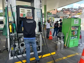 OPERAÇÃO ABASTECIMENTO SEGURO FISCALIZA BOMBAS DE COMBUSTÍVEIS NA BAHIA