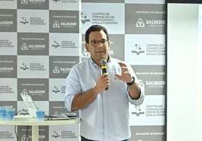 THIAGO DANTAS COBRA DA APLB CUMPRIMENTO DE ACORDO SOBRE PROJETO DE REAJUSTE DOS PROFESSORES E RECHAÇA AMEAÇAS DE PARALISAÇÃO