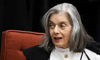 CÁRMEN LÚCIA AFIRMA QUE HÁ ‘PROVA CABAL’ PARA CONDENAÇÃO DE BOLSONARO NA TRAMA GOLPISTA