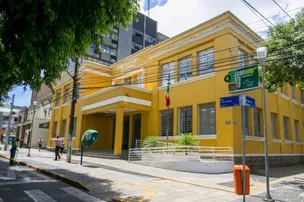 PREFEITURA ABRE 190 VAGAS DE NÍVEL MÉDIO COM SALÁRIOS DE R$ 3 MIL EM CONCURSO