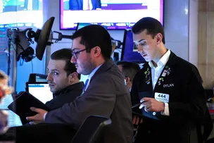 FUTUROS DE NY OPERAM MISTOS À ESPERA DO FED E BALANÇOS DE BIG TECHS