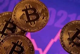 BITCOIN BATE VALOR HISTÓRICO NO MERCADO ULTRAPASSANDO MAIS DE US$ 125