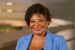 MARGARETH MENEZES AVALIA CONVITE DO PT PARA DISPUTAR ELEIÇÕES EM 2026