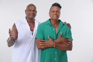 TERÇA COM SAMBA: VIOLA DE DOZE COMANDA SHOW NO PELOURINHO