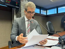 CCJ APROVA 10 PROJETOS E CONVOCA REUNIÃO EXTRAORDINÁRIA PARA ANALISAR DECISÃO JUDICIAL SOBRE O DEPUTADO BINHO GALINHA